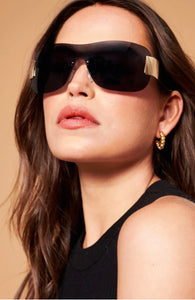 Bella Wraparound sunglasses