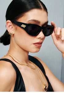 Emilee oval Sunglasses lilac