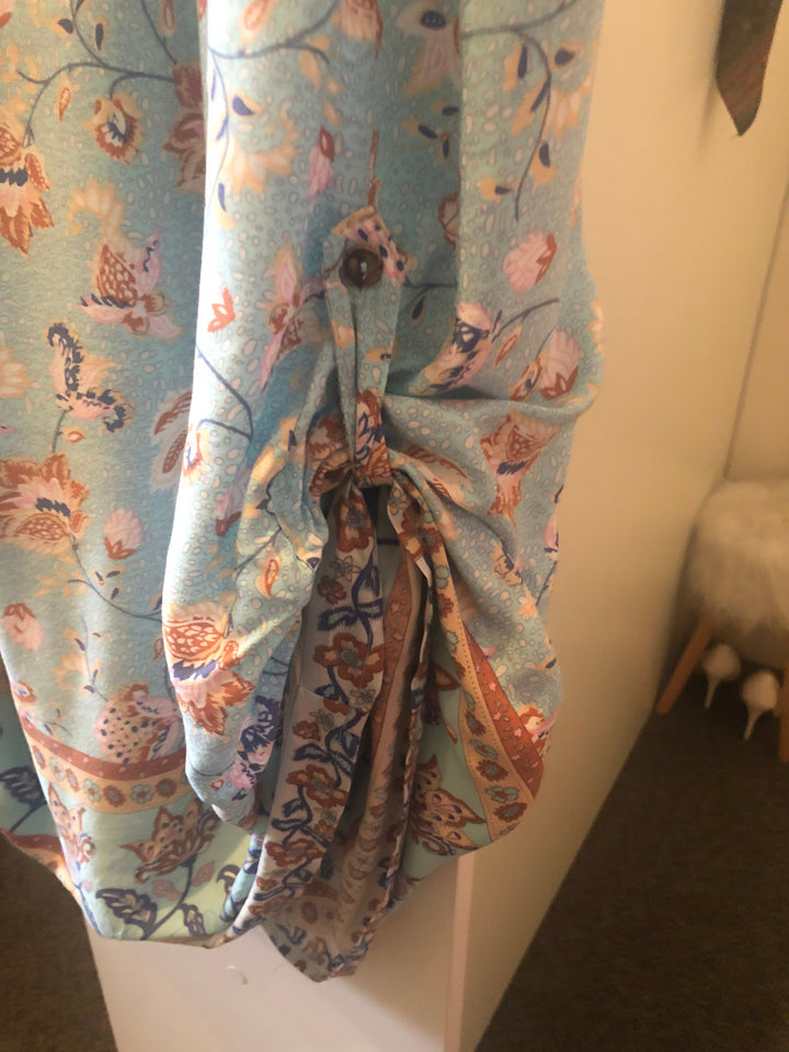 Intruder batik skirt