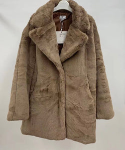 Fax fur coat mocha